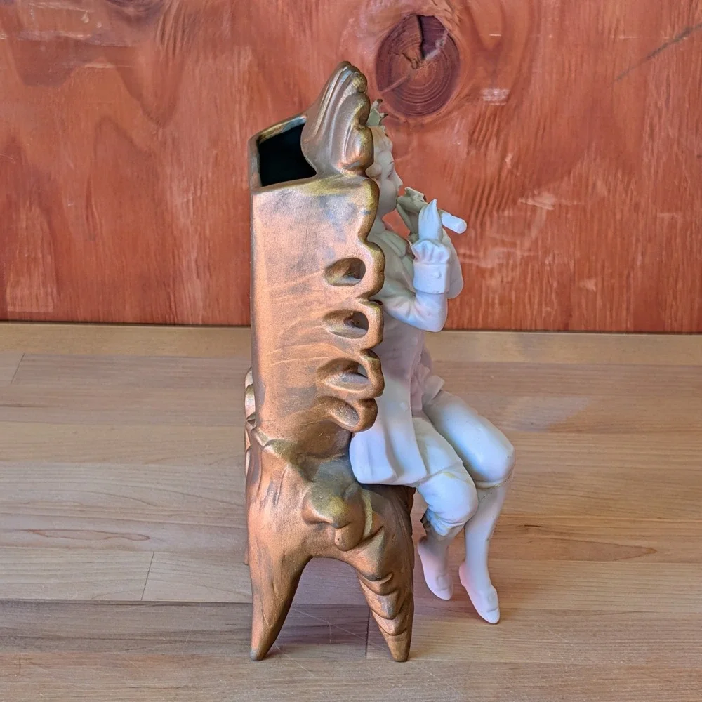 Vintage Italy Ceramic Flute Player Wall Pocket Bud Vase Gold White Rococo
